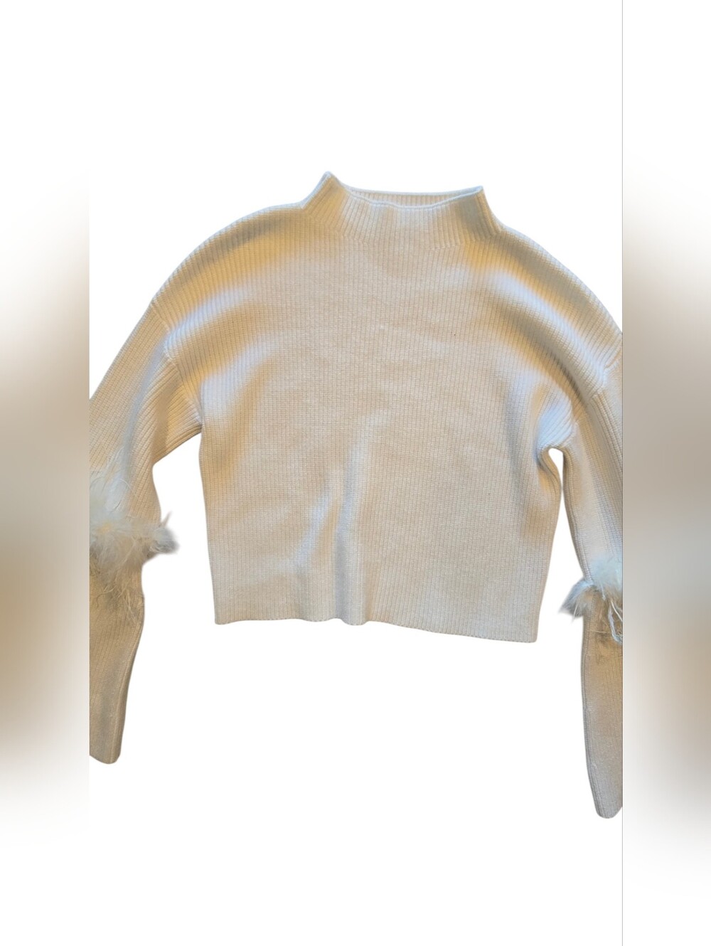 The Noli Shop Bella Feather Trim Sweater Pearl White Size Medium - Picture 4 of 10